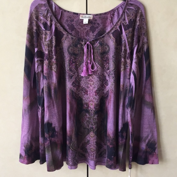 World Unity Tops - NWT World Unity Top World Unity Tops - NWT World Unity Top